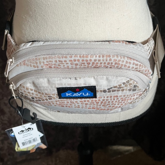 Kavu Cotton Canvas Spectator Belt / Sling Bag H20 Resistant NWT - Picture 3 of 10